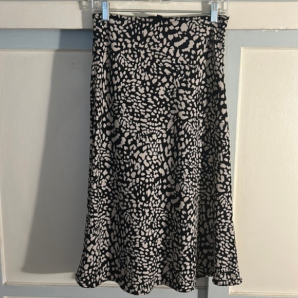 Leopard print skirt - Picture 1 of 6